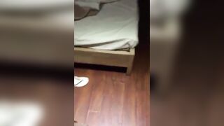 Dượng đi ra đi đang tắm quay hoài