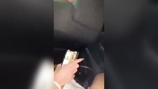 Vừa bú cu trai vừa gọi video cho người yêu dâm đãng