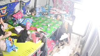 Hack cam quay lén phòng ngủ của động ngành cám chim xem các em hoạt động như nào