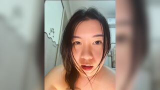 Gái dâm xinh chubby vú to lồn múp banh lồn khoe hàng dâm đãng