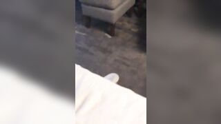 “Rút bao ra đi địt như này lồn chả sướng gì cả chán chết”