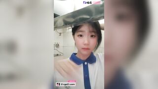 Tổng hợp clip e teen loli vú múp cực xinh làm sgbb quay clip show vú cho bố xem