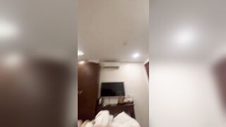 Sgbb 16 tuổi mu cao bướm múp cho địt không bao
