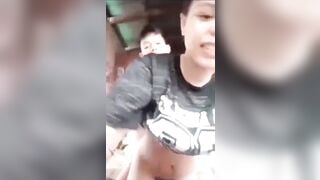 Quá nứng cặc anh họ cỡi hết quần áo lao vào em gái 16 tuổi xin đụ tạo ra siêu phẩm.