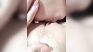 Mút lồn hồng em sinh viên