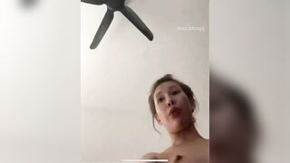 Gái Việt Paris gọi video và sex