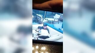 VN cam quán cafe đôi trẻ thủ dâm cho nhau em gái bú giúp anh người yêu xuất tinh