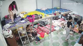Hack cam quay lén phòng thay đồ của mấy em cám chim e nào e nấy cũng ngon nghẻ #2