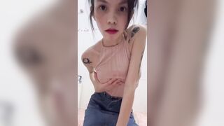Mình dây xăm trổ thích livestream thủ dâm cho mấy anh xem 1