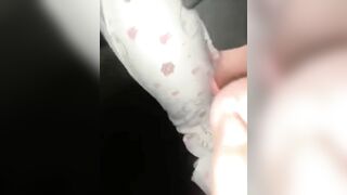 2h sáng trốn bố mẹ ra cổng sục cu cho anh lớp 11 mà vú to thực sự