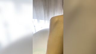bé SGBB cực phẩm dáng đồng hồ cát