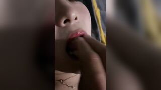 “Đụ nhau mà ra nước cỡ này bảo sao hay nứng lồn”