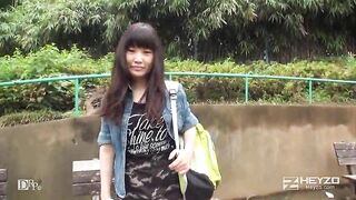 Gạ em gái xinh mới lớn bú cặc ở ngoài đường sướng vl ra