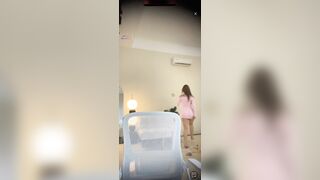 Idol tiktok Lan Anh xinh iu vú bự live app 18+ đây ae,e k cần show cũng đủ nứng r #2