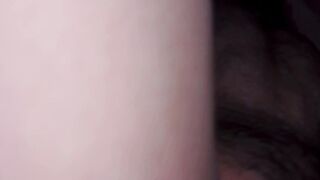 Cứ bị dính tới mấy bé đã có người yêu, có chồng