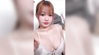 Chán làm gái ngoan em muốn được chịch nhiều hơn