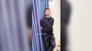 Hai Thằng Rủ Em Gái C3 Vào Khách Sạn Thì Bị Bắt Quả Tang 2