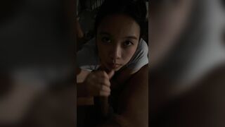 Thấy chồng em gái đu chưa về anh trai qua bắt bú cu