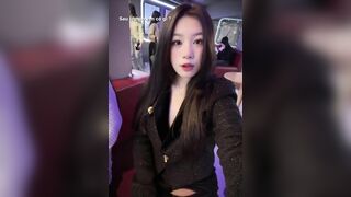 sau lớp áo