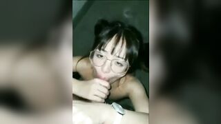 Em gái đi chơi về bị người lạ bắt bú cu nếu không sẽ đụ