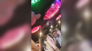 Thác loạn tại quán karaoke