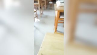 Học sinh Lén bú cu bạn học trong lớp