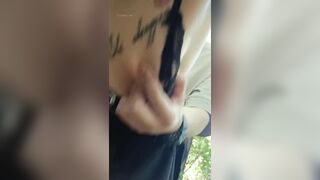 Chị gái đi du lịch bị khách lạ hiếp dâm