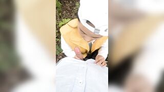 Nứng cặt bắt bạn thân bú cu công khái giữa công viên nếu không sẽ hiếp