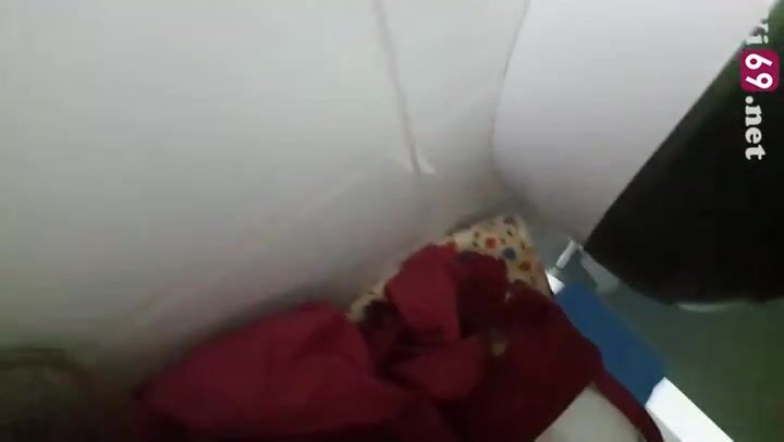 Chi mb ngoai tình bu cu tolet