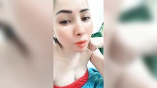 Du lon bà thím