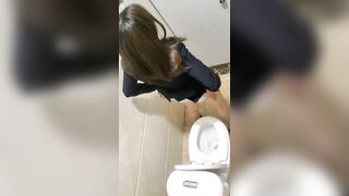 Tác nghiệp nhà vệ sinh 3