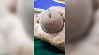 Nứng quá sục cứ cho đỡ nứng