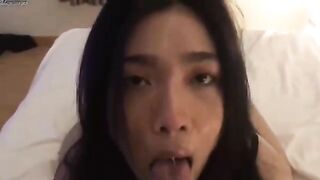 Gái Việt thèm cu trai tây