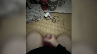 Lấy sịp c hxom thủ dâm.