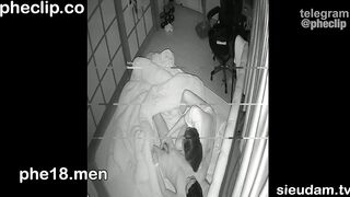 Hack Camera Con Vợ 10 Điểm Nhưng Thằng Chồng Hơi Yếu Sex Mới