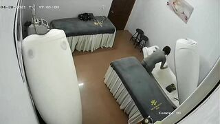 Em sinh viên tới massage thư giãn, đky kênh ib tui cho xem cơ thể nhó
