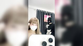 Live fb em gái xinh