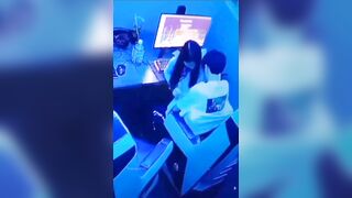 2 em học sinh public luôn tại quán nét