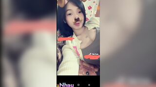 Em học bị bạn trai gạ vào nhà vệ sinh làm tình
