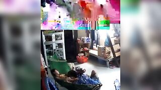 Vợ chồng thuê trọ không biết chủ trọ đặt cam quay lén địt nhau vô tình bị cam quay lạ