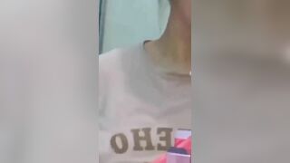 Em Vy vú to phần 2