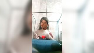 múp chưa dụ con em họ
