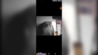 E học sinh bị bạn trai gạ chat sex