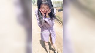 Chỉ có thể ở Trung Quốc, quay video vợ ra đường thủ dâm trước mặt hàng xóm