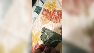 Lấy trộm quần lót của chị sinh viên về thẩm