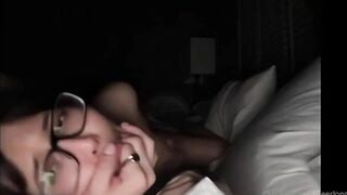 Em học sinh love 10 với biểu cảm cực kì kích thích