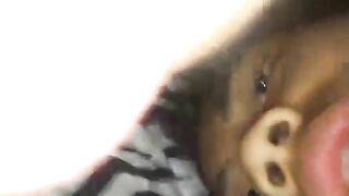 Em họ 2k4 ở nhờ nhà dì họ , bị anh họ lừa cơ hội vào phòng địt