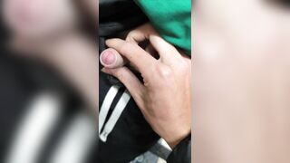 Nhóc lông tơ thích sục