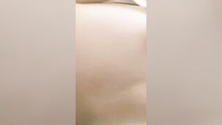 Góc khuất của hội chị em đi massage là làm tình cùng nhân viên