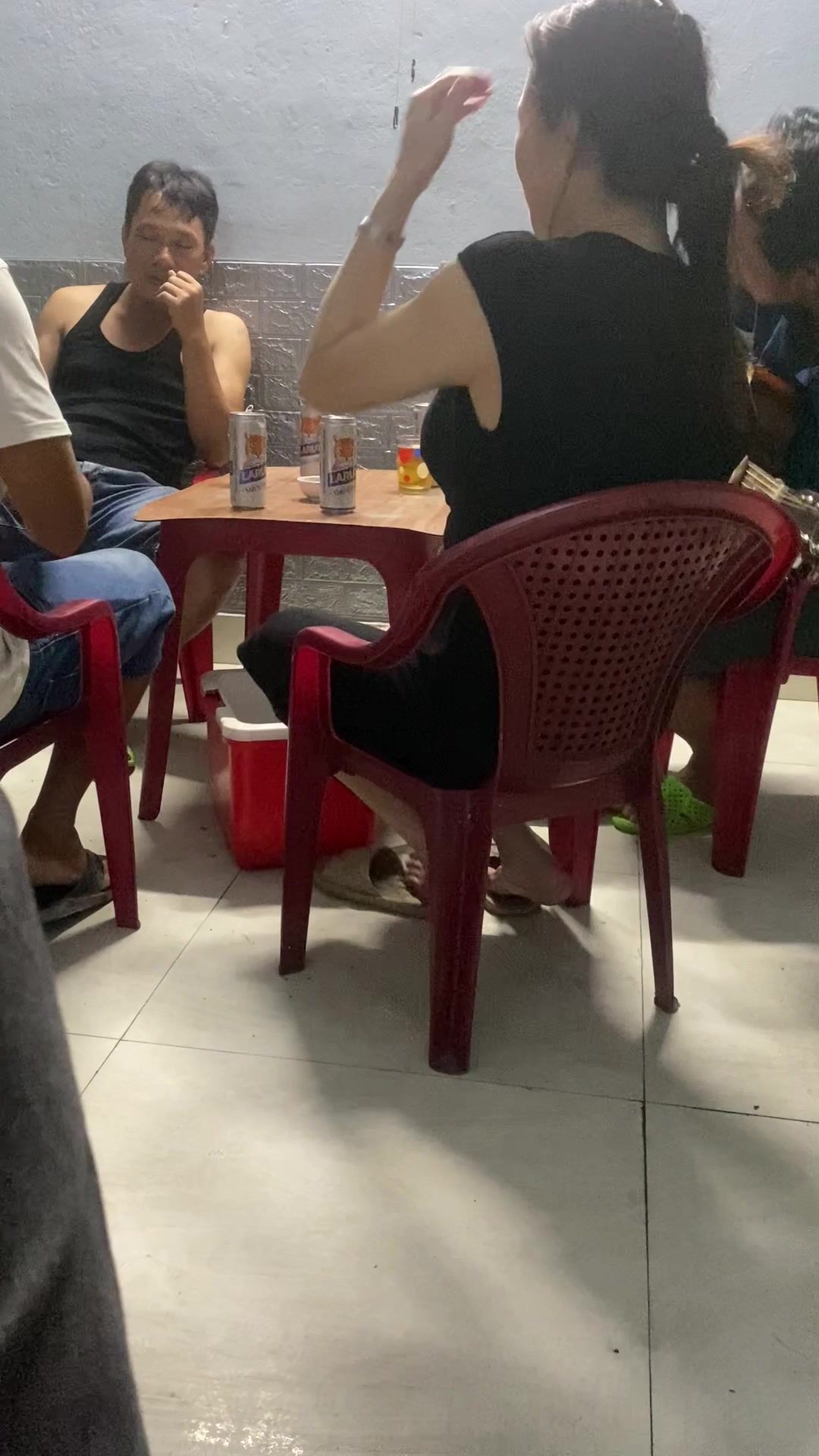 Chị gái tiếp viên